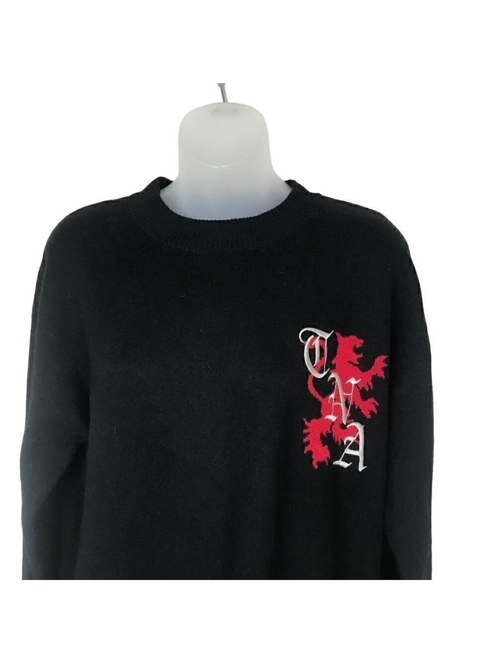 Aritzia TNA Black Crew Neck Sweater With TNA Like School Logo Size L